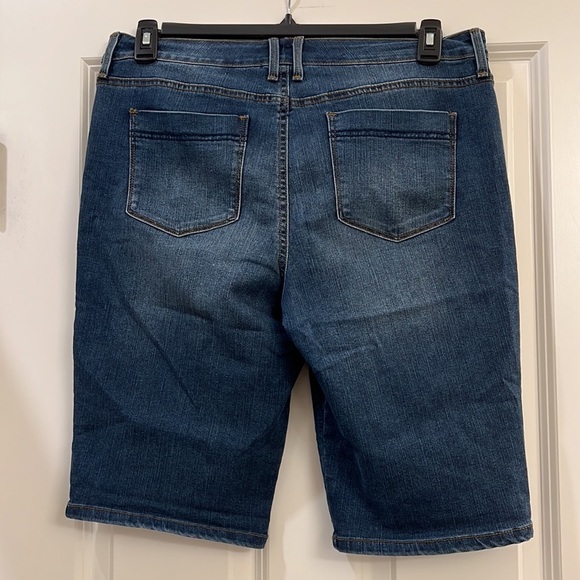 Bandolino ladies jean shorts - Picture 4 of 8